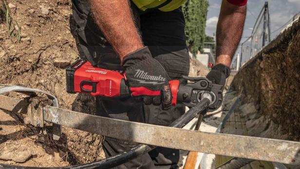 Milwaukee M18 ONEHCCT60-202C