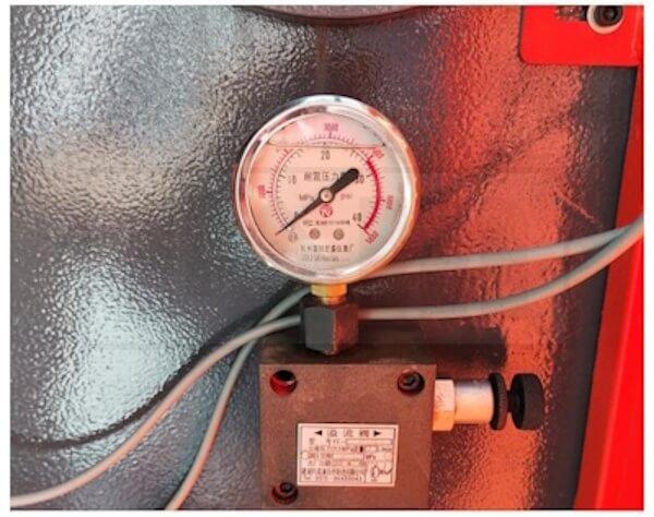 Metal Master PRESSMASTER 2040SERVO