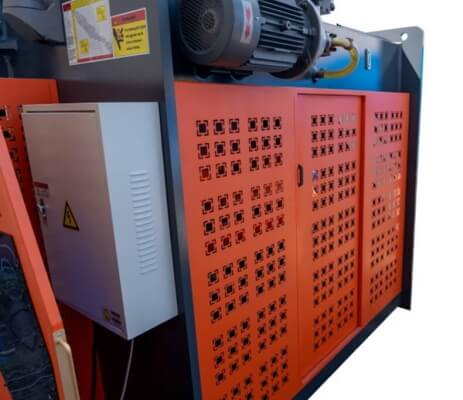 Гидравлический листогибочный пресс METAL MASTER PressMaster 2040 Servo